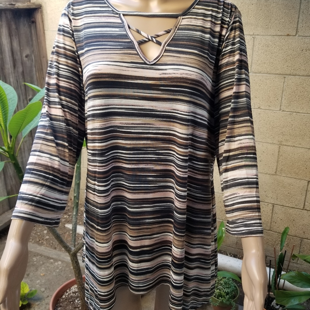 PLUS ZISE BLOUSE 95 POLYESTER 5 SPANDEX